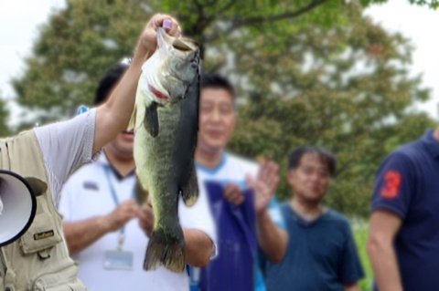 大塚グループ第10回 外来魚釣り大会 に参加しました ニュース 大塚オーミ陶業株式会社